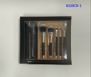 8320CD-1 5-Pc make up brush set w/cosmetic bag
