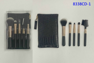 8338CD-1 5-pc make up brush set w/cosmetic bag